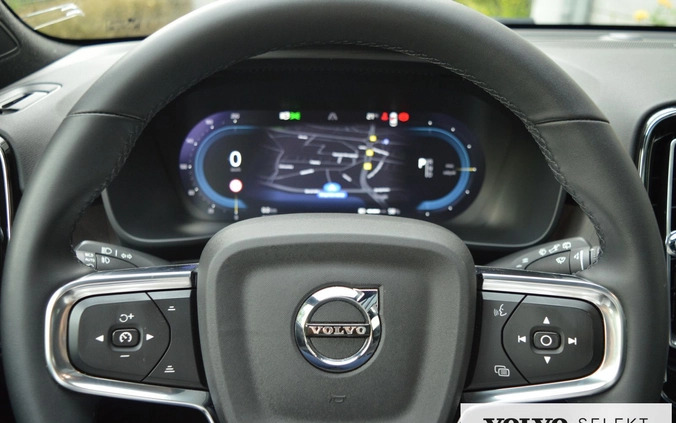 Volvo XC 40 cena 199900 przebieg: 34061, rok produkcji 2022 z Poznań małe 407